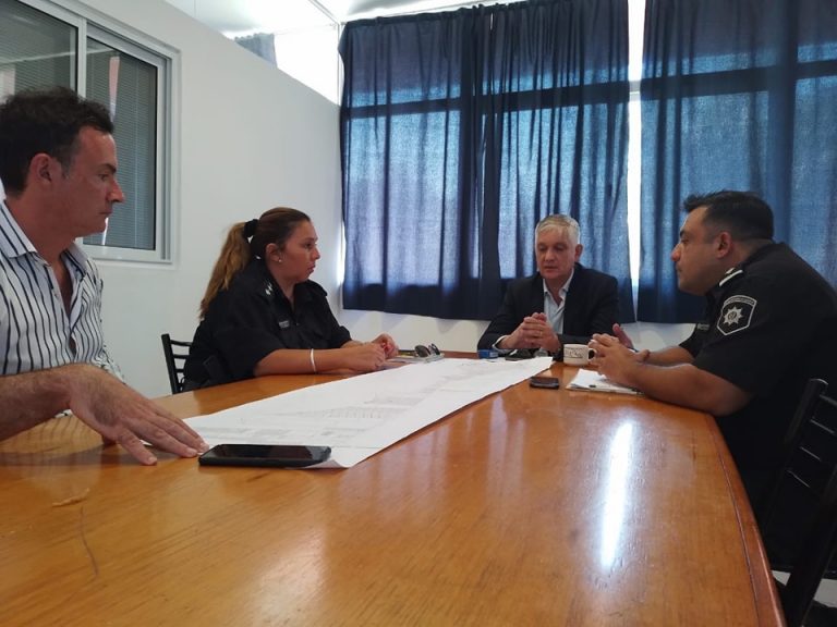 MARIO PAPALEO SE REUNIÓ CON RESPONSABLES DE LAS COMISARÍAS 19 Y LA SUB 13
