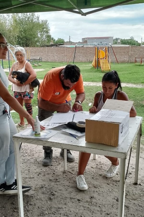 Se llevó a cabo otra jornada de castración de animales de compañía en Barrio Doña Margarita