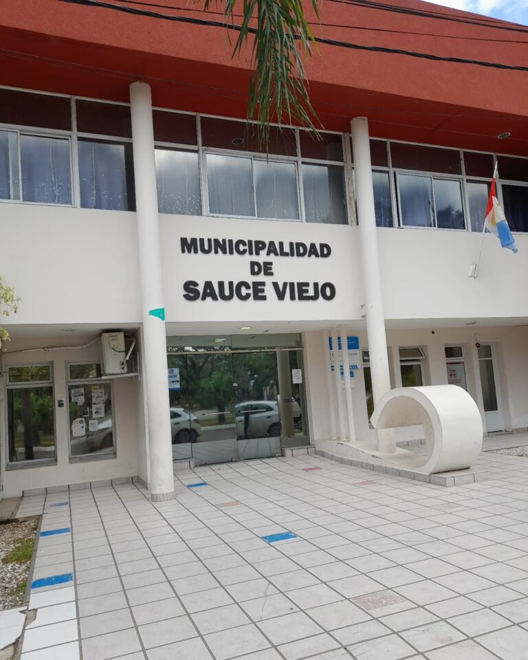 EL INTENDENTE DE SAUCE VIEJO RECLAMA EL URGENTE TRATAMIENTO DE PROYECTOS DE ORDENANZAS