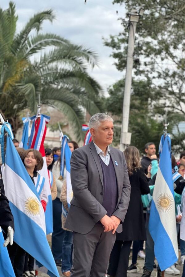 EL INTENDENTE MARIO PAPALEO LLAMÓ UNA VEZ MÁS A TENER GESTOS DE GRANDEZA Y A DEJAR DE LADO LAS DIFERENCIAS, EN POS DEL BIEN COMÚN