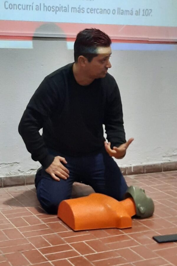 BARRIO LOS CONQUISTADORES: CAPACITACIÓN EN PREVENCIÓN DE ACCIDENTES DOMÉSTICOS