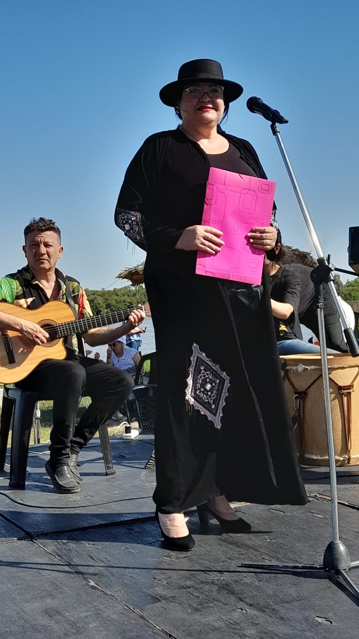 ASI VIVIMOS EL HERMOSO PRIMER FESTIVAL PROVINCIAL EN LA VOZ DE UNA MUJER