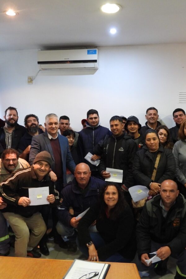 Jornada Histórica para los trabajadores municipales