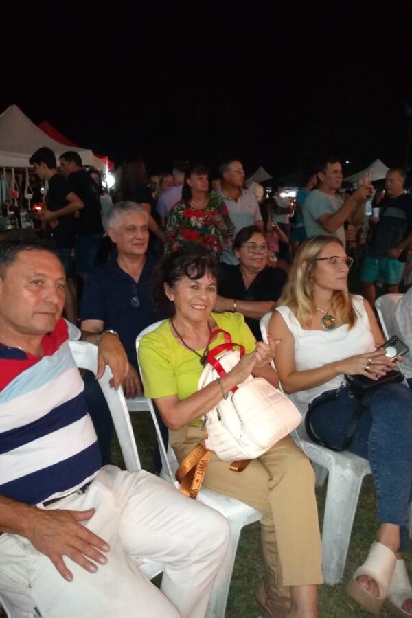 ¡LA PRIMERA NOCHE GASTRONÓMICA DE SAUCE VIEJO FUE UN ÉXITO ROTUNDO!