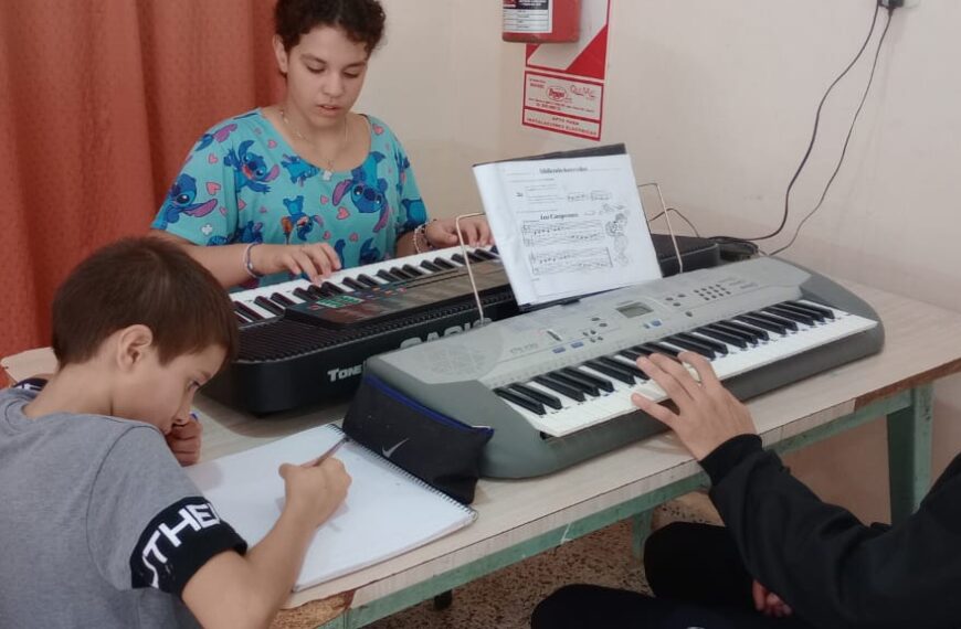 EL LICEO MUNICIPAL DE SAUCE VIEJO SIGUE CRECIENDO