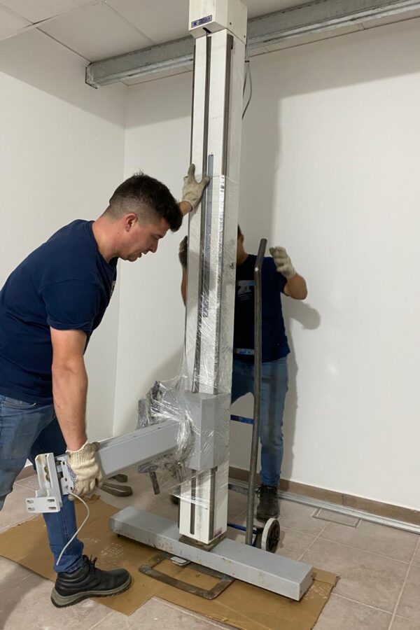 LLEGÓ EL EQUIPO DE RAYOS PARA EL SAMCO DE SAUCE VIEJO