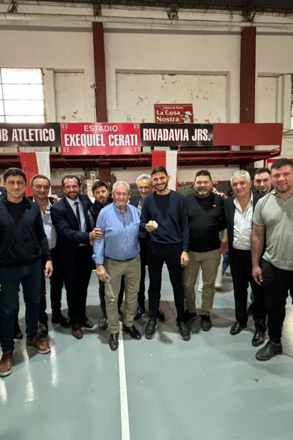 EL INTENDENTE PAPALEO PARTICIPÓ DE UN ALMUERZO DE CAMARADERÍA