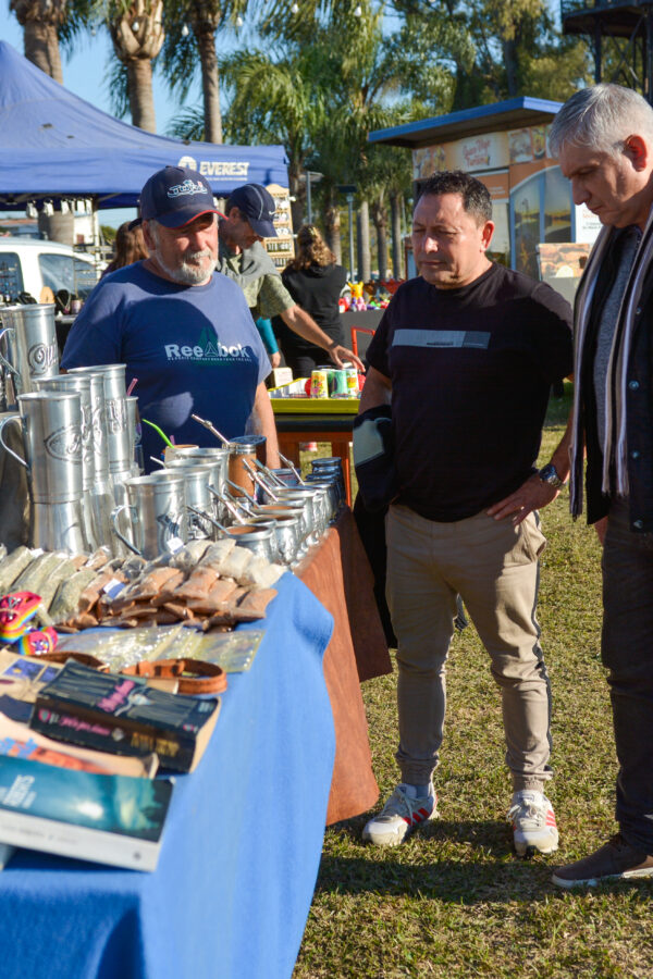 EL INTENDENTE MARIO PAPALEO PRESENTE EN LA GRAN FERIA DE EMPRENDEDORES