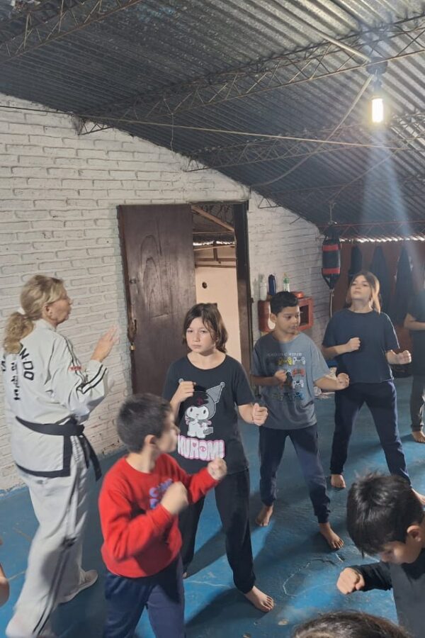 CON GRAN CONVOCATORIA COMENZARON LAS CLASES DE TAEKWONDO