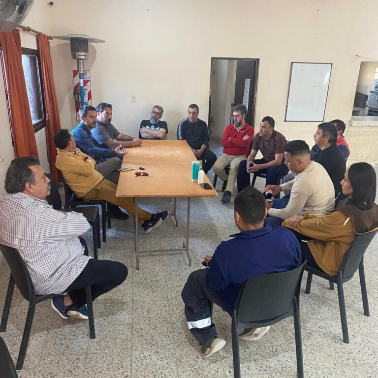 SE PLANIFICA RECUPERAR LA CANCHA DE FÚTBOL UBICADA EN EL BARRIO JORGE NEWBERY