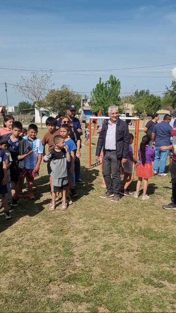EL INTENDENTE MARIO PAPALEO PRESENTE EN EL FESTEJO DE SAN CAYETANO NORTE
