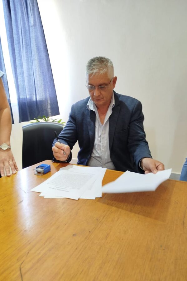 SE PRESENTARON CINCO OFERENTES PARA DOS LICITACIONES MUNICIPALES