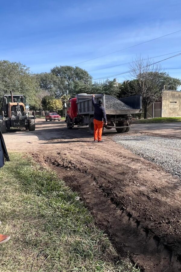 La Municipalidad de Sauce Viejo avanza con el plan de mejoramiento vial
