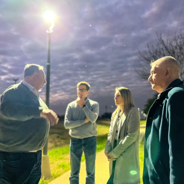 PROGRAMA VÍNCULOS: AVANZA LA ILUMINACIÓN DE LA CICLOVÍA EN SAUCE VIEJO